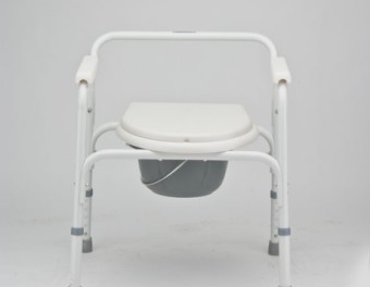 Кресло-стул с санитарным оснащением Armed FS810